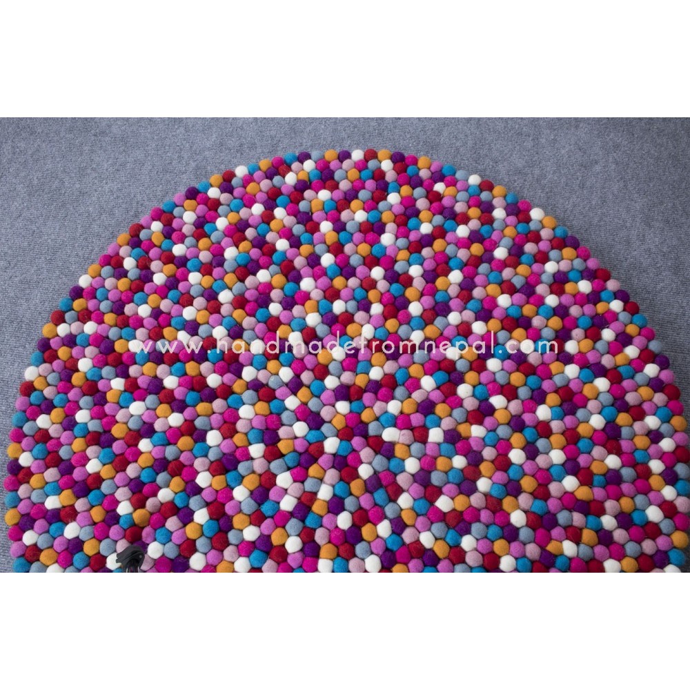 Mixed Pinky Felt Ball Rug Rug Size 100cm