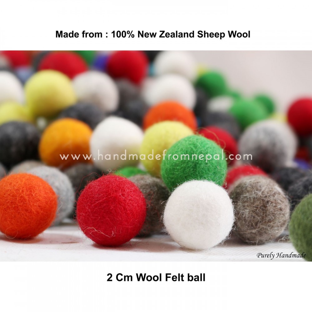 Handmade Felt 15 cm Squares made of 100% Nepal Wool Christmas Assorted Colours